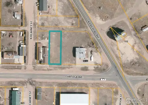 Commercially Zoned Lot in Grover