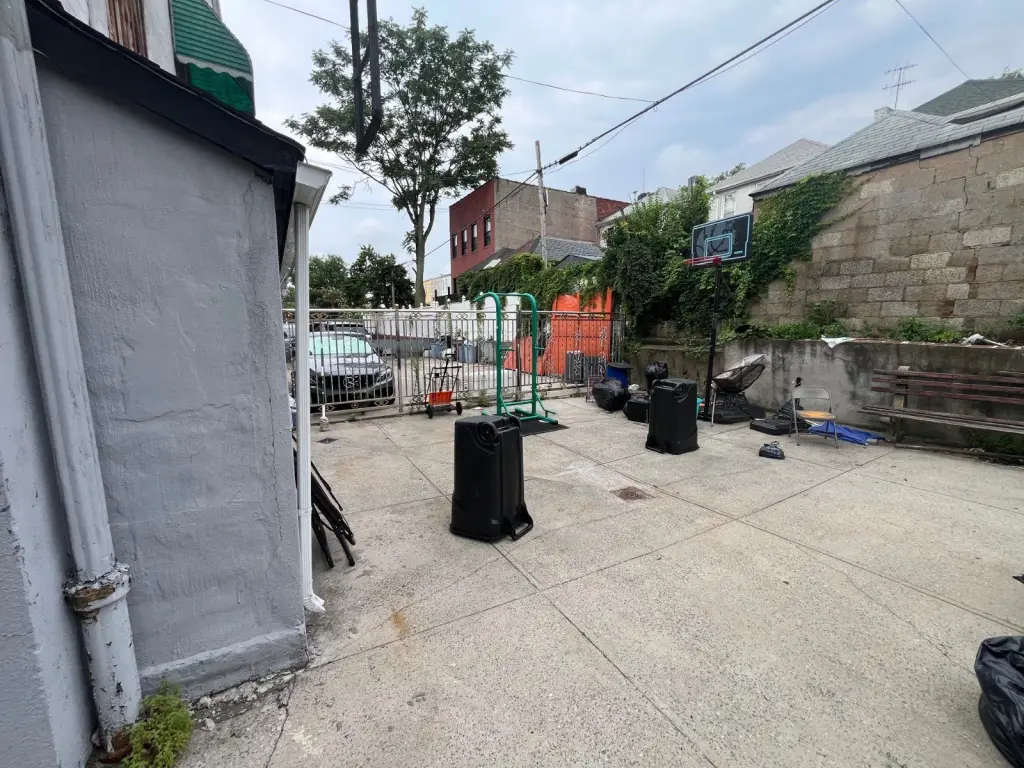 Picture 6