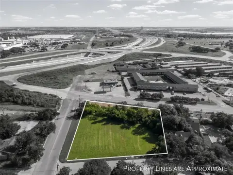 Spacious Vacant Lot in Temple