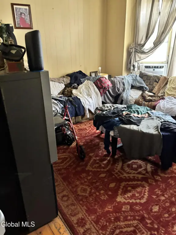 Picture 19