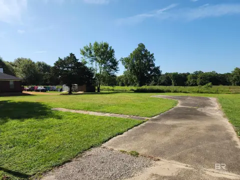 Residential Lot in Atmore