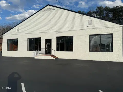 Kingsport Commercial Space For Lease
