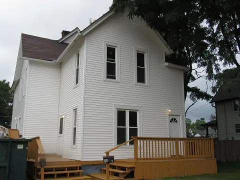 Updated Duplex with Front Porch