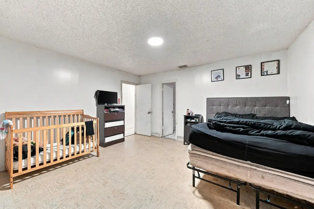 Picture 25