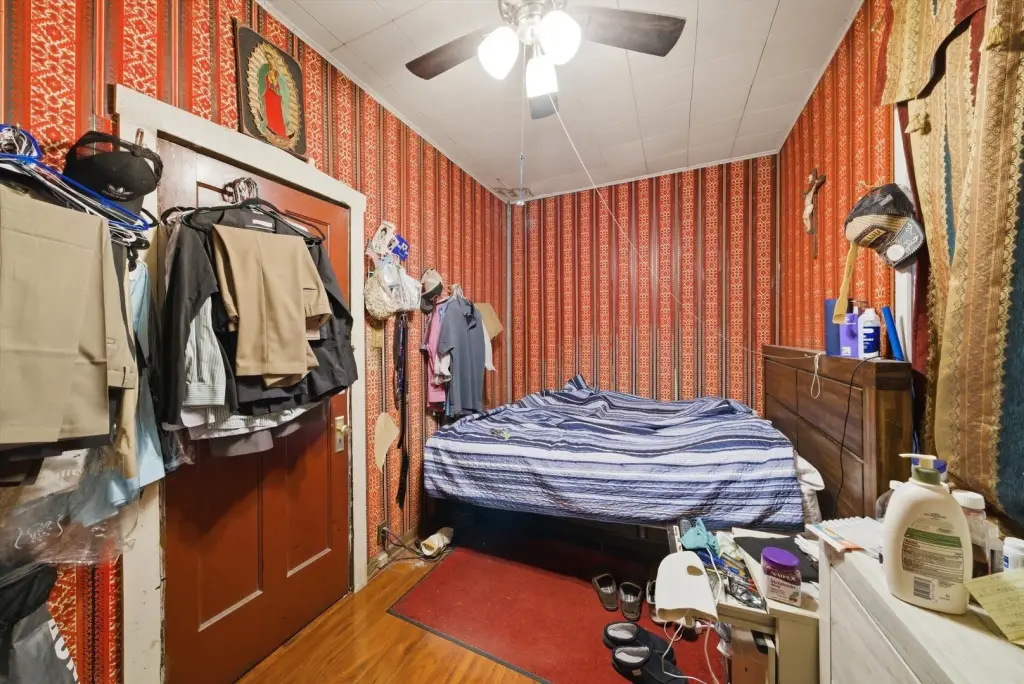 Picture 11