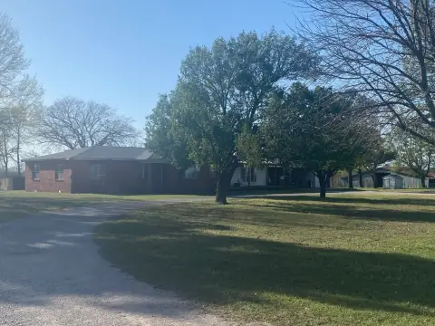 320-Acre Ranch and Agricultural Property