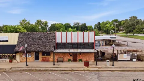 Historic Brick Live-Work Space