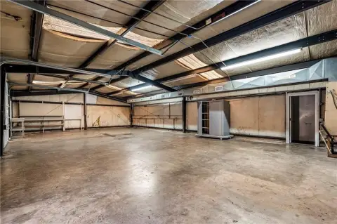 Rogers Warehouse with Climate Control