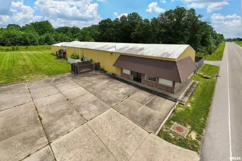 Versatile Commercial Property in Carbondale