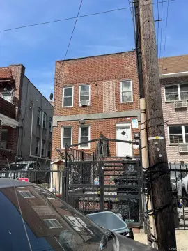 Bronx Duplex with Parking