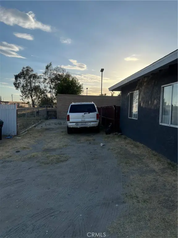 Picture 25