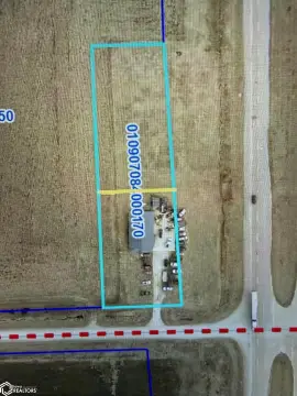 Commercial Land in High-Traffic Location