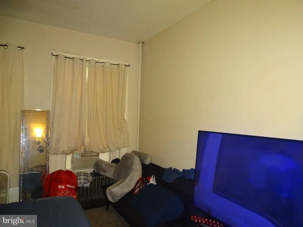 Picture 47