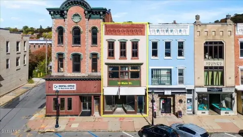 Downtown Amsterdam Opportunity Awaits