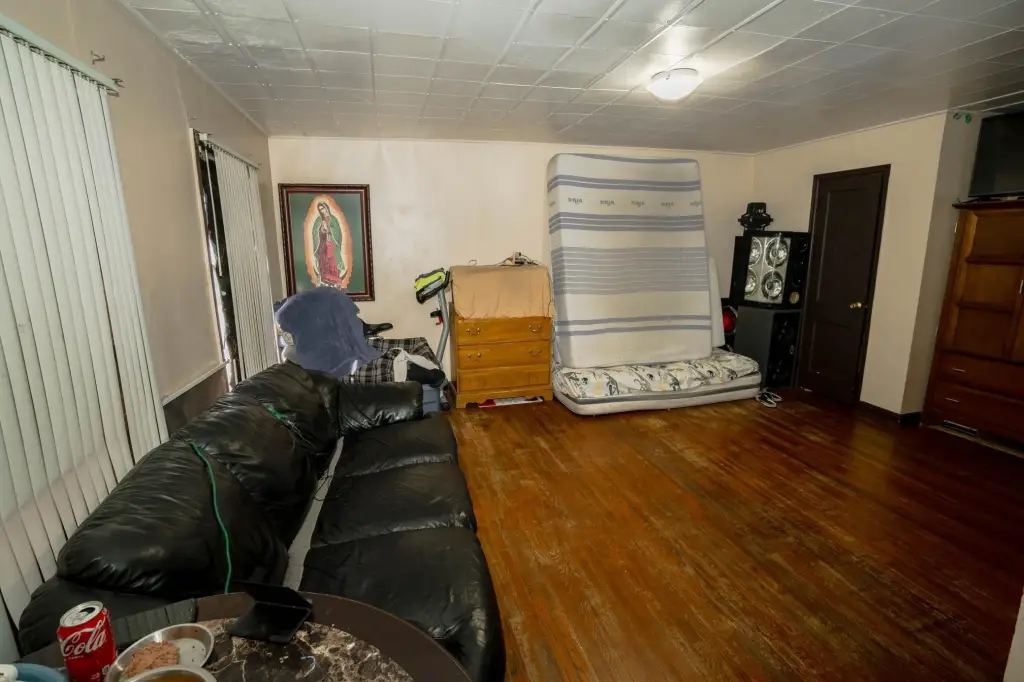 Picture 10