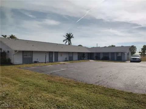 Waterfront Multifamily Property in Cape Coral