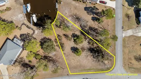 Waterfront Lot in Fairfield Harbour