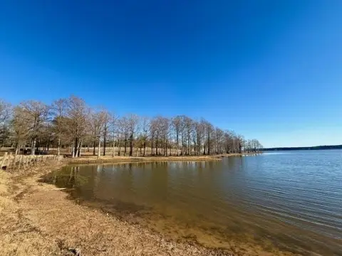 Waterfront Land Ready for Building