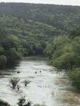 Secluded Kiamichi River Hunting Paradise