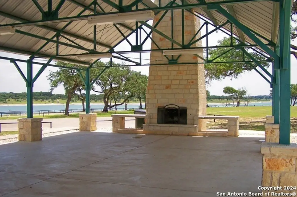 Picture 32