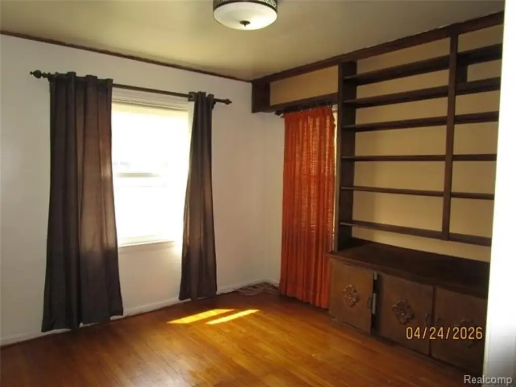 Picture 8