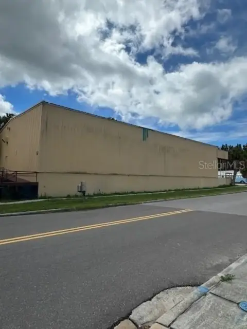 Clearwater Warehouse Near Waterfront Park