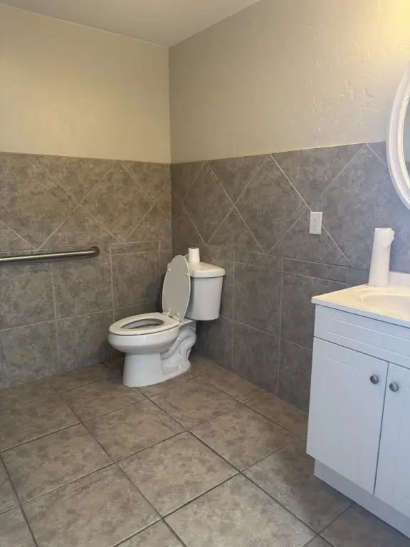 Picture 11