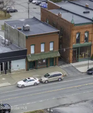 Renovated Mixed-Use Building, Schuylerville