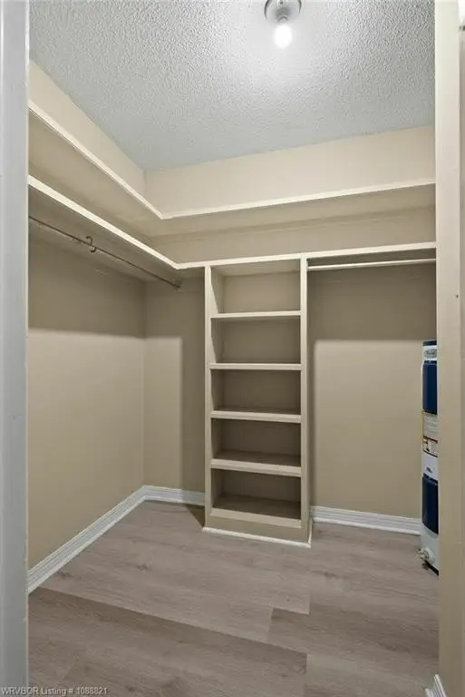 Picture 30