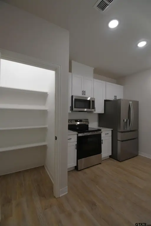 Picture 12