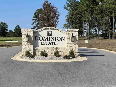 Residential Lot Near Searcy Club