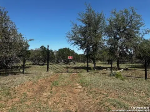 Rio Frio Hunting Land