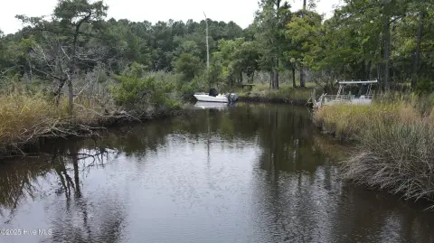 Waterfront Lot Near Intracoastal Waterway