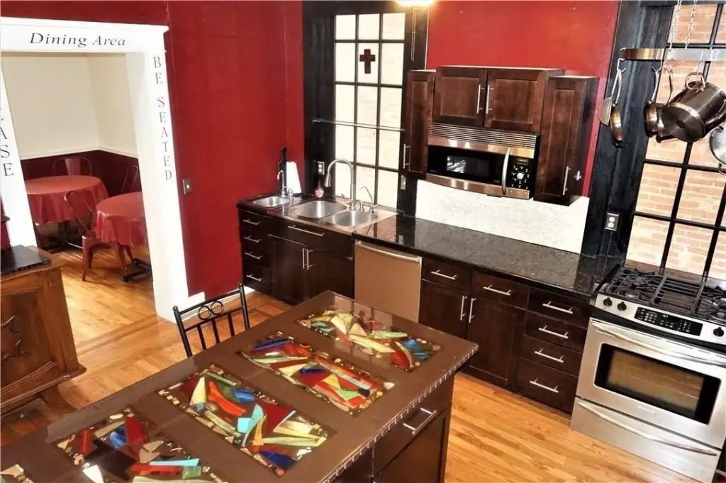 Picture 11