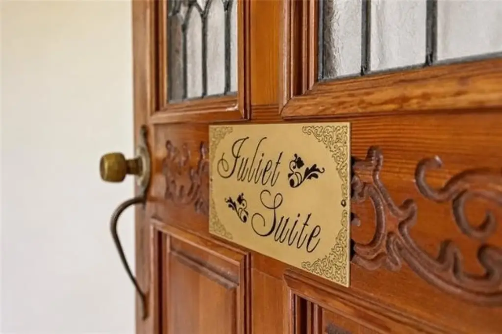 Picture 19