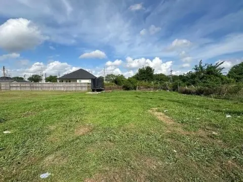 Vacant Land in Meraux, LA