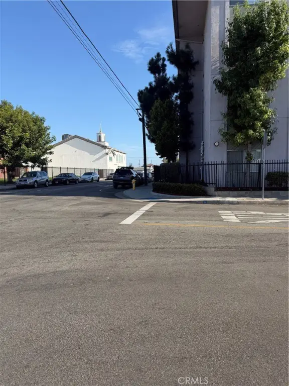 Picture 19