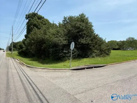 B-2 Commercial Corner Lots