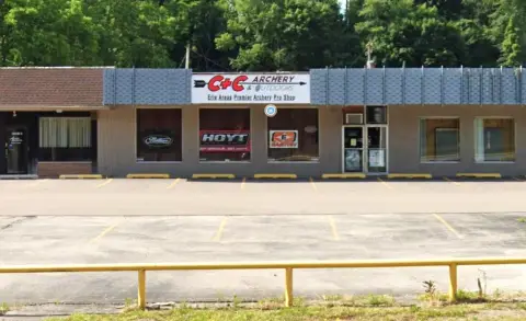 Girard Commercial Space for Lease