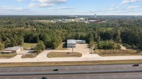 Lufkin Warehouse with Office Space