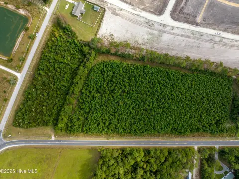9.33 Acres Prime Land