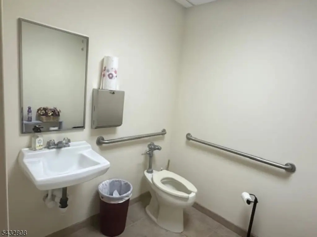 Picture 19