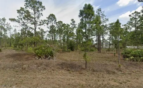 Lehigh Acres Buildable Lot