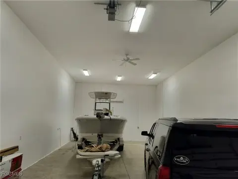 Taylor Coach Caves Condominium