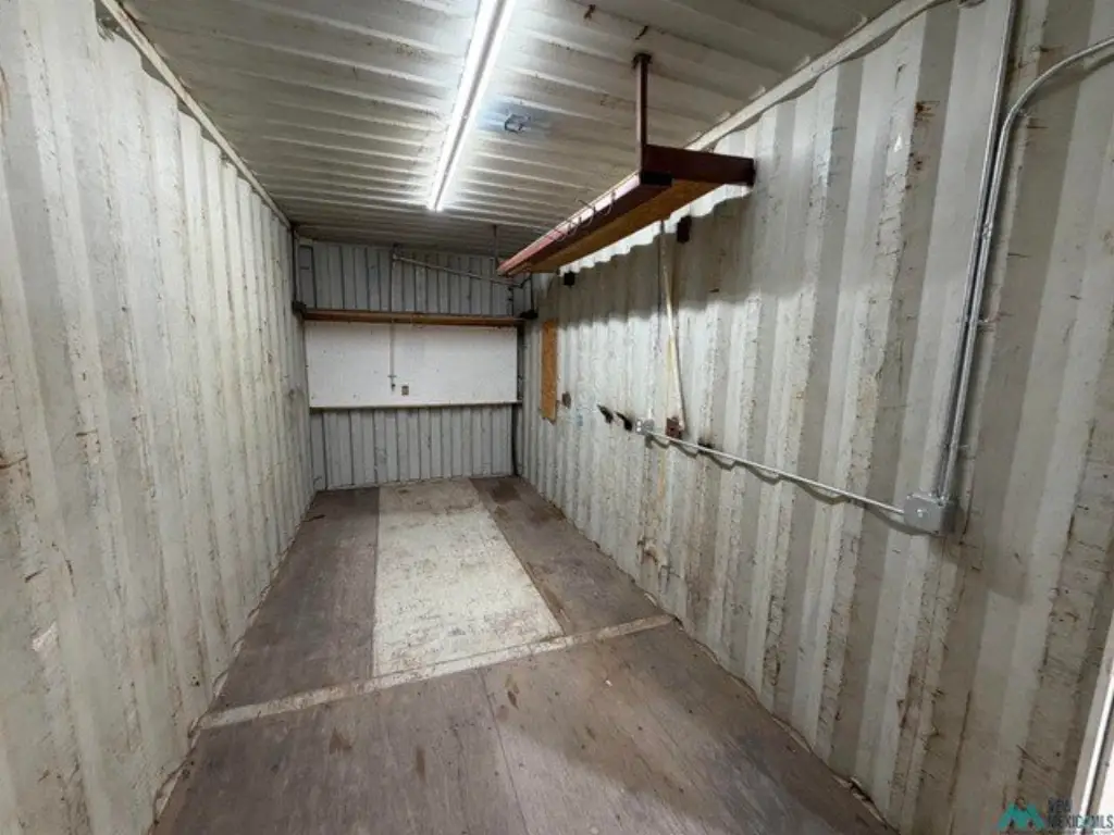 Picture 37