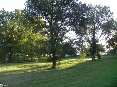 Residential Land in Bedford, Iowa