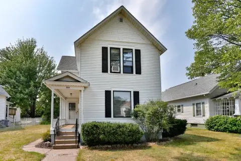 Upper-Lower Duplex with Garage