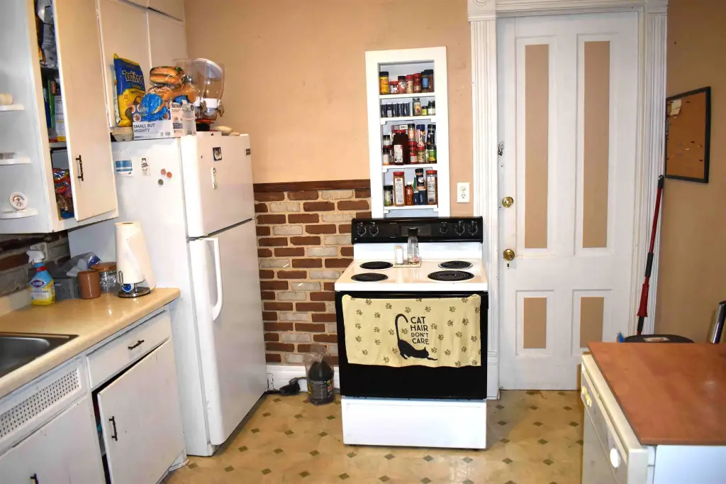 Picture 10
