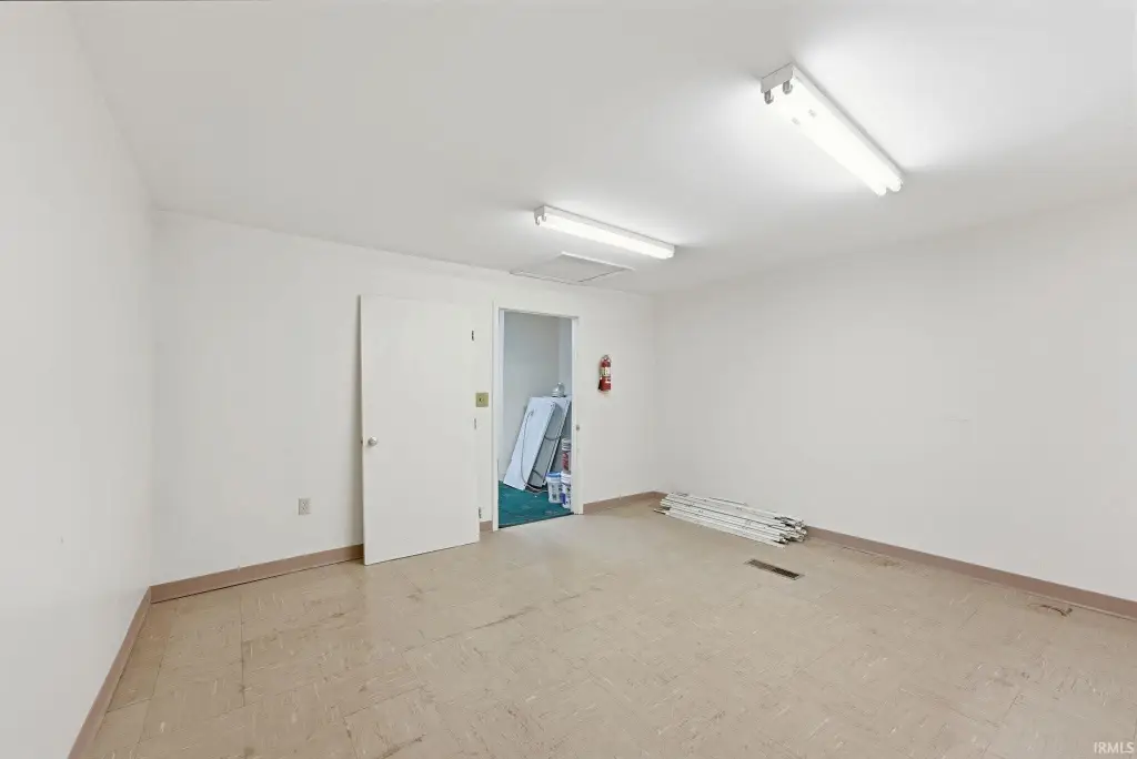 Picture 16