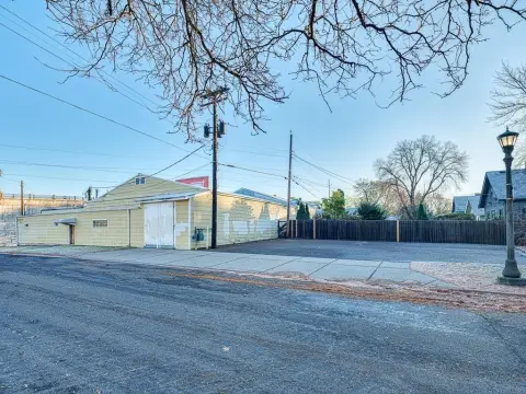 Versatile Commercial Building on Corner Lot